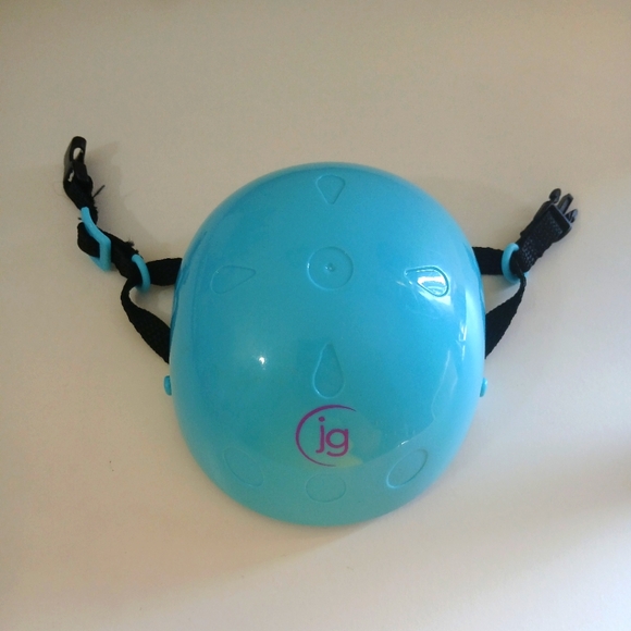 JG Bike Helmet For An 18 Inch Doll - Picture 1 of 9